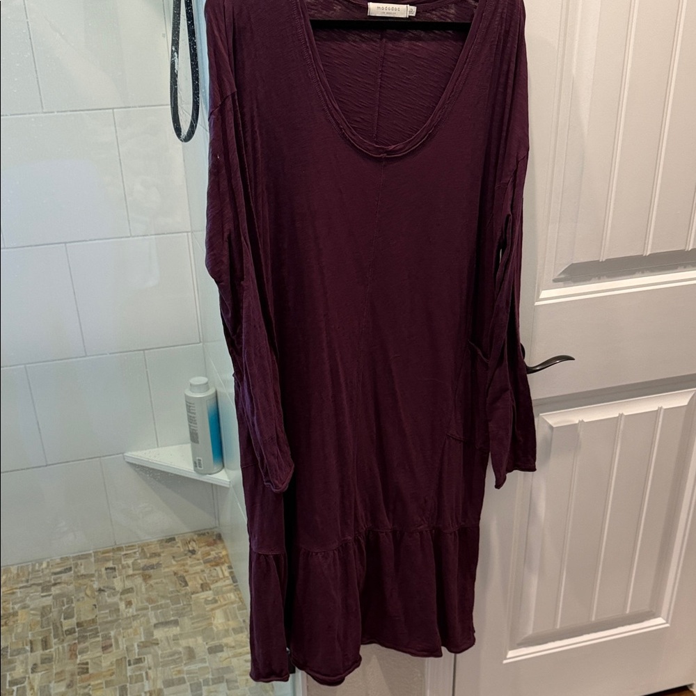 Elegant Deep Purple Midi Dress